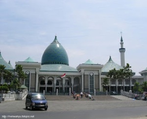 masjid_al_akbar_surabaya1